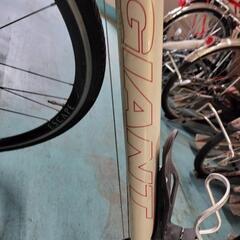 GIANT　クロスバイクの画像