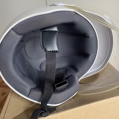 バイクのヘルメットの画像