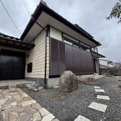 🏡庭付き　耐震補強工事実施済　駐車2～3台可能　再生住宅　東区若宮🏡