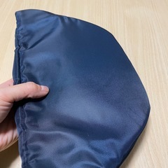 ショルダーバッグ　リボン　紺色　肩掛け　ボディバッグの画像