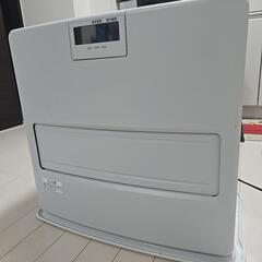 【超美品】ポリタンク+電動ポンプ付！！コロナ石油ファンヒーター