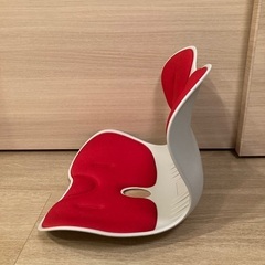 ニトリ　姿勢サポートチェア M(女性向き)REの画像