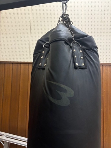 ボディメーカー製サンドバッグ