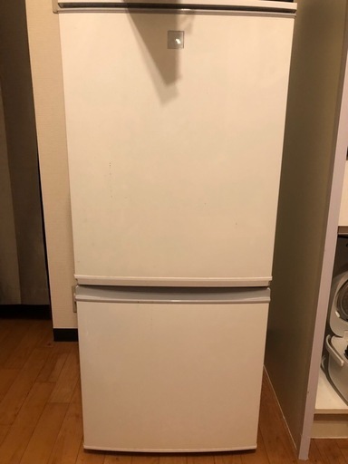 Sharp SJ-14E7-KW ノンフロン冷凍冷蔵庫