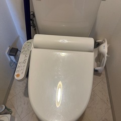 TOTO便座、便器、タンク3点セットトイレ中古