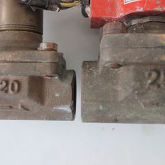 配管材料/電磁弁20・25の２個セット（昨年の秋まで我が家で使用してましたが配管経路の変更がありまして取り外しをしました。）の画像