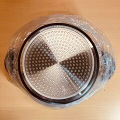 焦げ付きにくく長く使えるセラミックコート両手鍋 20cm（IH対応）フタ付き（未使用品）の画像