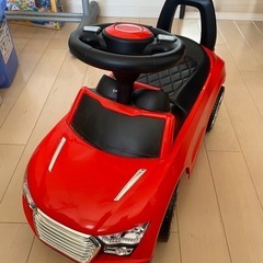 足けり乗用玩具 
