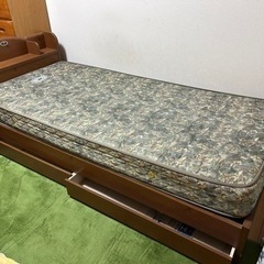 引き出し付きベッド（今日明日中に希望者が居なければ処分します