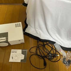 【未使用に近い】プロジェクターの画像