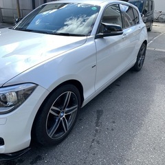 BMW 116i   スポーツ　検R8年12月の画像
