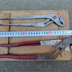 ウォーターポンププライヤー　水道工事　日曜大工　工具　建築工事　スパナ　レンチの画像
