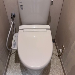 温水洗浄便座、タンク、便器　