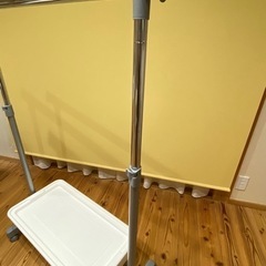 パイプハンガーの画像