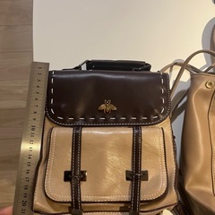 ハンドバッグ、リュックサック