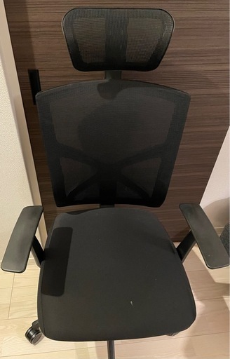 ヘッドレスト付メッシュチェア