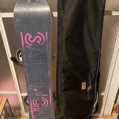 SALOMON スノーボードの画像