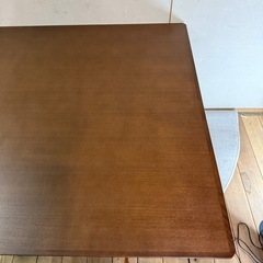 【695】ニトリ　木製ダイニングテーブル ブラウン 下棚付きの画像