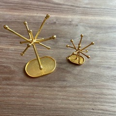 【新品未使用】アクセサリー掛けの画像