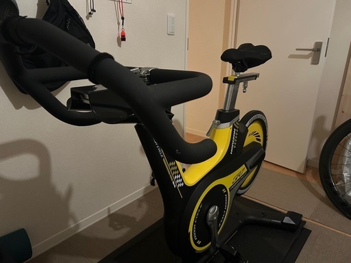 スピンバイク　エアロバイク　 HORIZON GR7