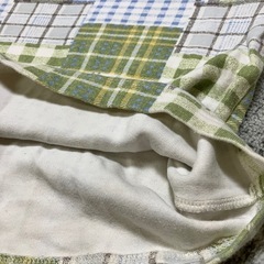 ハンドメイド　緑色の画像