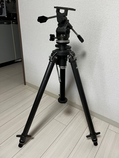 ジッツォ 三脚