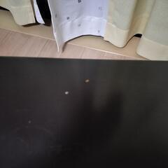 折りたたみテーブルの画像