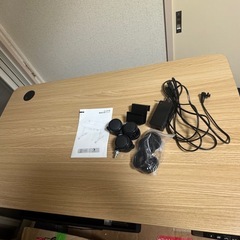 電動昇降デスク　2メモリ機能付