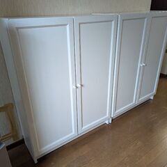 IKEA イケアOXBERG オクスベリ 本棚 扉付き, ホワイ...