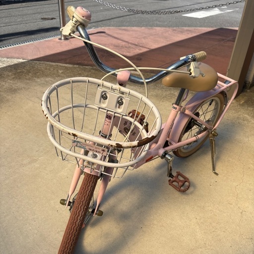 キッズ自転車　16インチ　女の子
