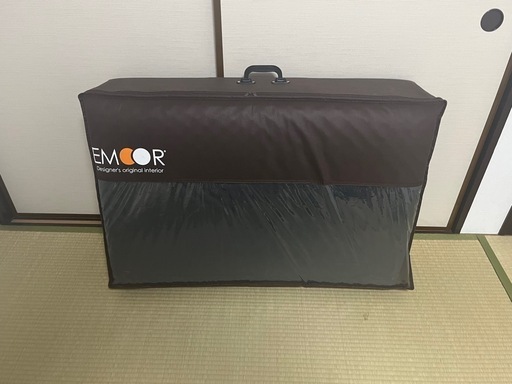 三つ折りマットレス 持ち運びカバー付き