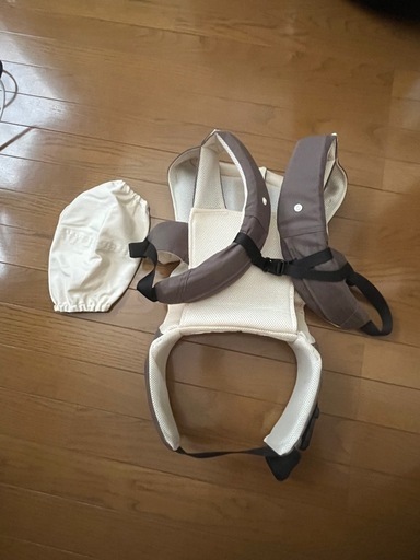 キューズベリー　抱っこ紐　NICO ブラウン　茶