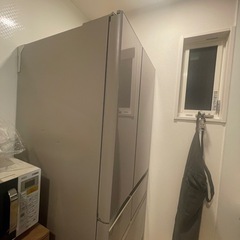 572Ｌ大容量三菱冷蔵庫 2021年製の画像