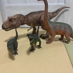 アンパンマン＆恐竜＆戦車の画像