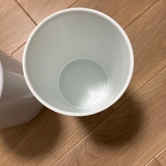 ゴミ箱の画像