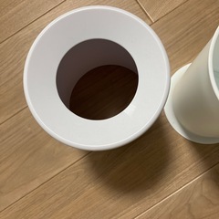 ゴミ箱の画像
