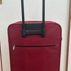 【お値下げしました】スーツケース　キャリーケース　 高さ約65cm×幅約40cm×奥行約20cmの画像