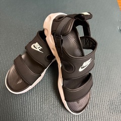 NIKE SANDAL  の画像