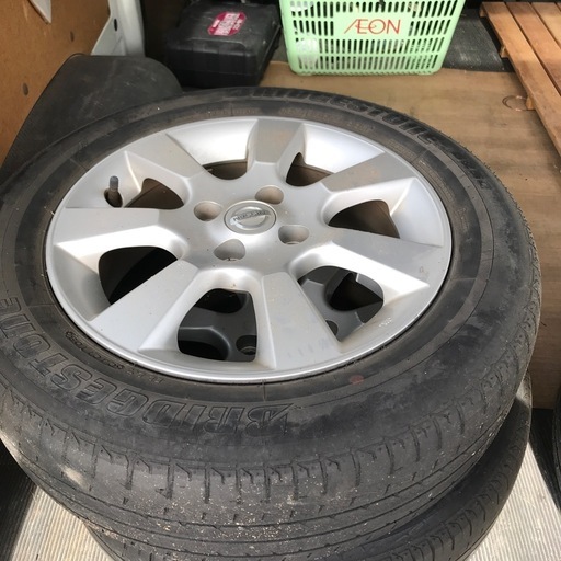 日産ノート E12 純正ホイールとタイヤセット 15インチ5.5J 40。 日産