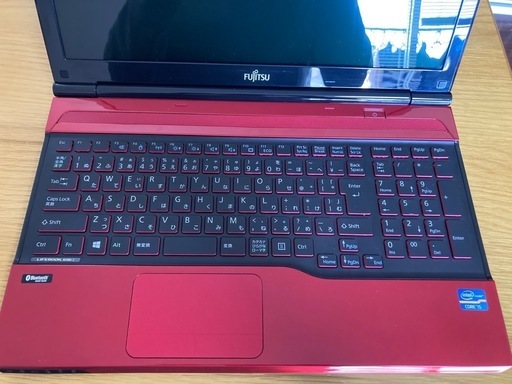 FUJITSU ノートPC LIFEBOOK AH56/J