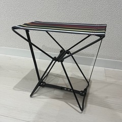 折りたたみ椅子2脚