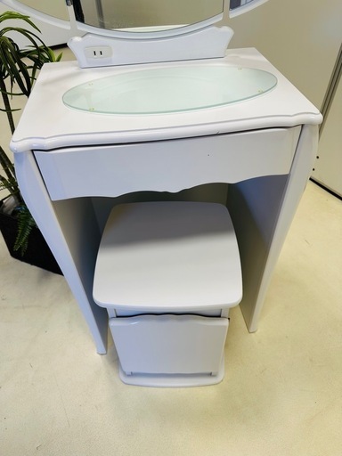 ニトリ 日本製ドレッサー