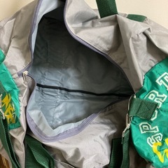 大きなドラムバッグの画像