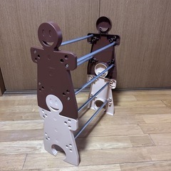 子供用靴棚の画像