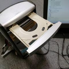 J3032 改造Core2duo Win7 MO, DVD、HDDx2、モニタ付きの画像
