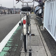【中古自転車】　(ベージュ) 26インチ　LLevezzaの画像
