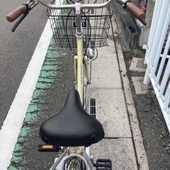 【中古自転車】　(ベージュ) 26インチ　LLevezzaの画像