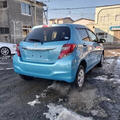 車検新規付き！ヴィッツ 4WD！の画像