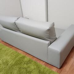 【美品】DORIS 2人掛けソファ カウチ レザー 北欧 グレーの画像