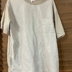 Tシャツ